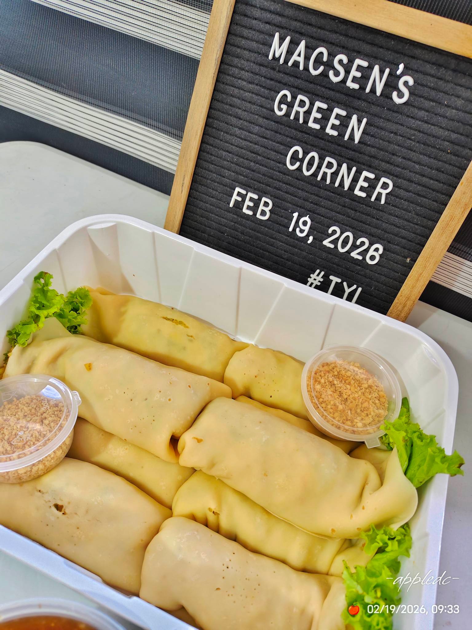 lumpiang sariwa party tray fb pic image